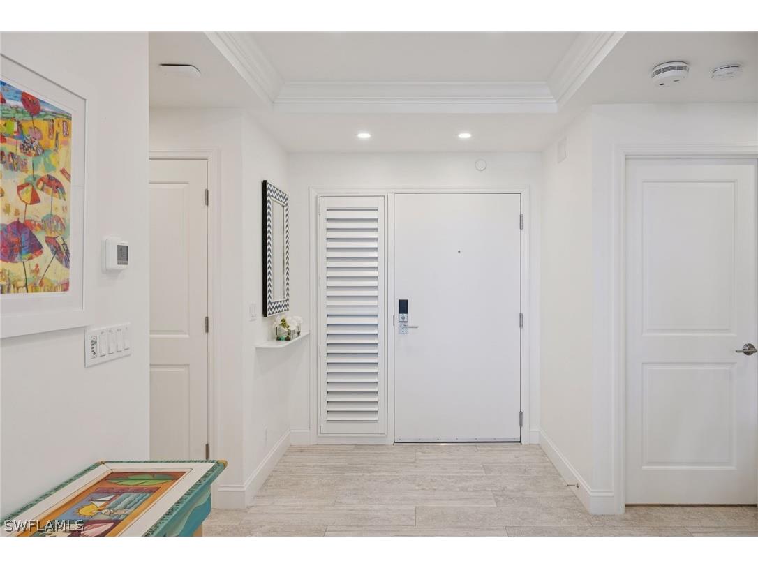 4051 Gulf Shore Boulevard N #405 Naples FL 34103 226005849 image3