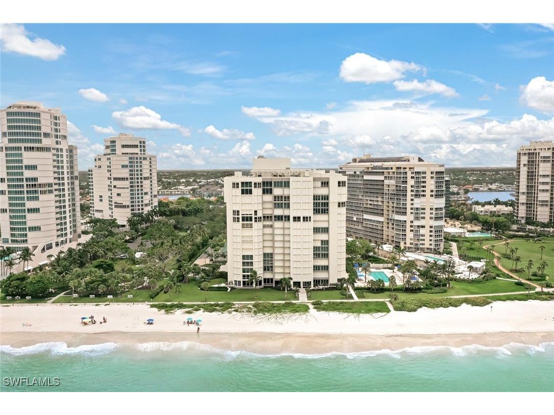 4051 Gulf Shore Boulevard N #600 Naples FL 34103 226001491 image1