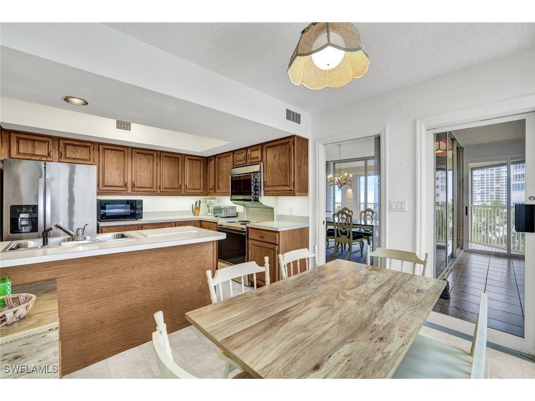 4051 Gulf Shore Boulevard N #600 Naples FL 34103 226001491 image13