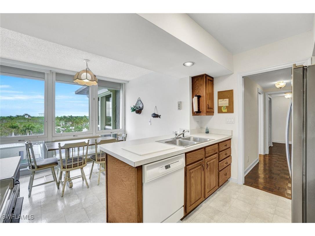 4051 Gulf Shore Boulevard N #600 Naples FL 34103 226001491 image15
