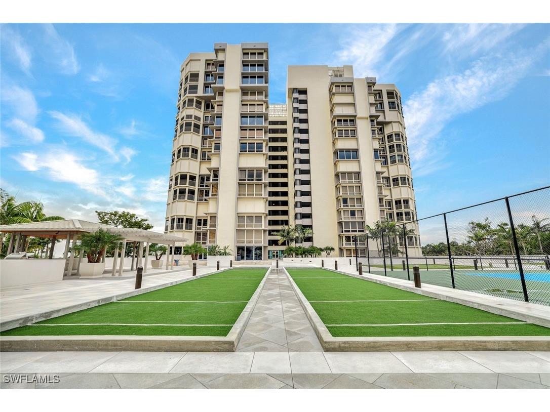 4051 Gulf Shore Boulevard N #600 Naples FL 34103 226001491 image4