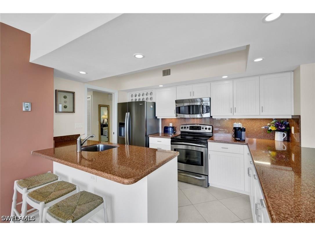 4051 Gulf Shore Boulevard N #700 Naples FL 34103 226015416 image15