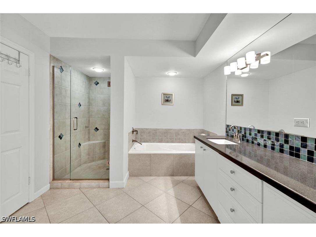 4051 Gulf Shore Boulevard N #700 Naples FL 34103 226015416 image20