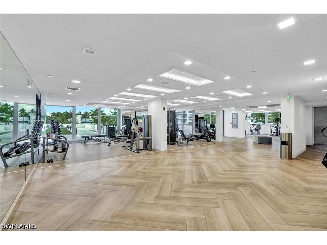 4051 Gulf Shore Boulevard N #700 Naples FL 34103 226015416 image31