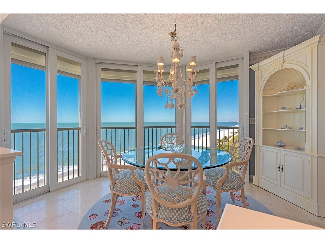 4051 Gulf Shore Boulevard N #802 Naples FL 34103 226008646 image1