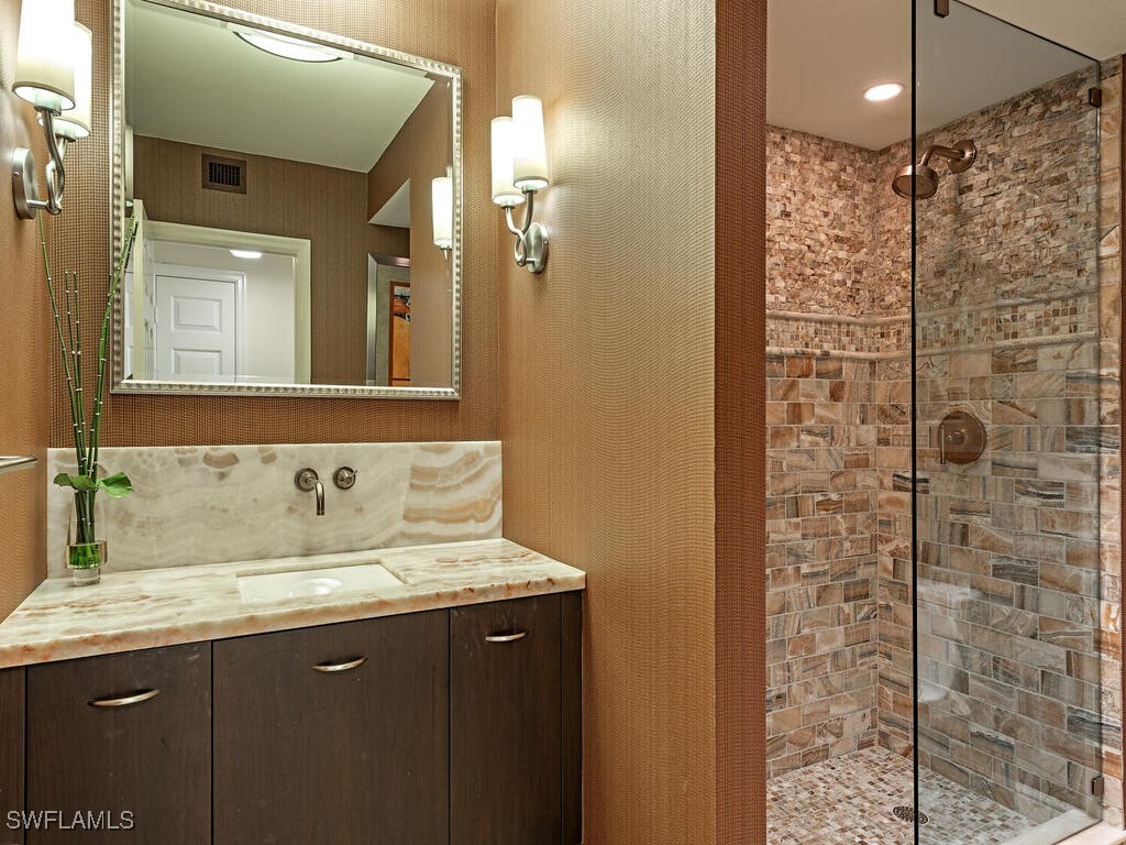 4051 Gulf Shore Boulevard N #805 Naples FL 34103 225073380 image9