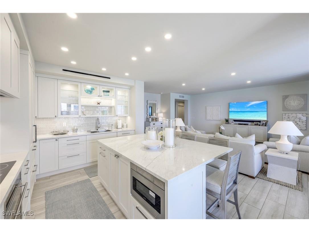 4051 Gulf Shore Boulevard N #PH105 Naples FL 34103 225063566 image10