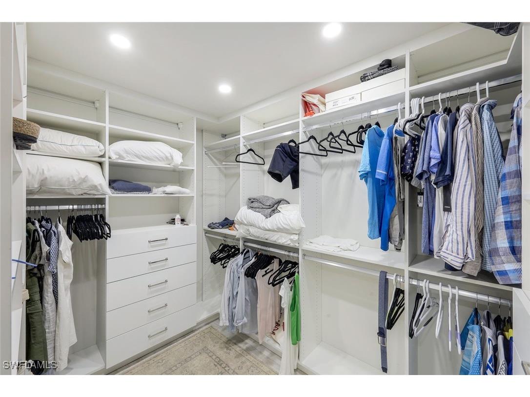 4051 Gulf Shore Boulevard N #PH105 Naples FL 34103 225063566 image16