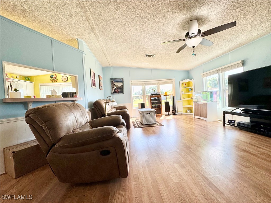 4051 Indiana Drive Punta Gorda FL 33982 225034053 image1