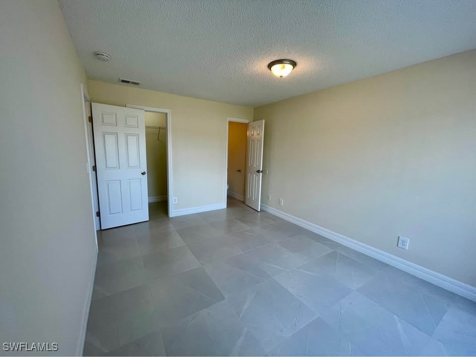 4052 Bayshore Drive #526 Naples FL 34112 225049980 image15