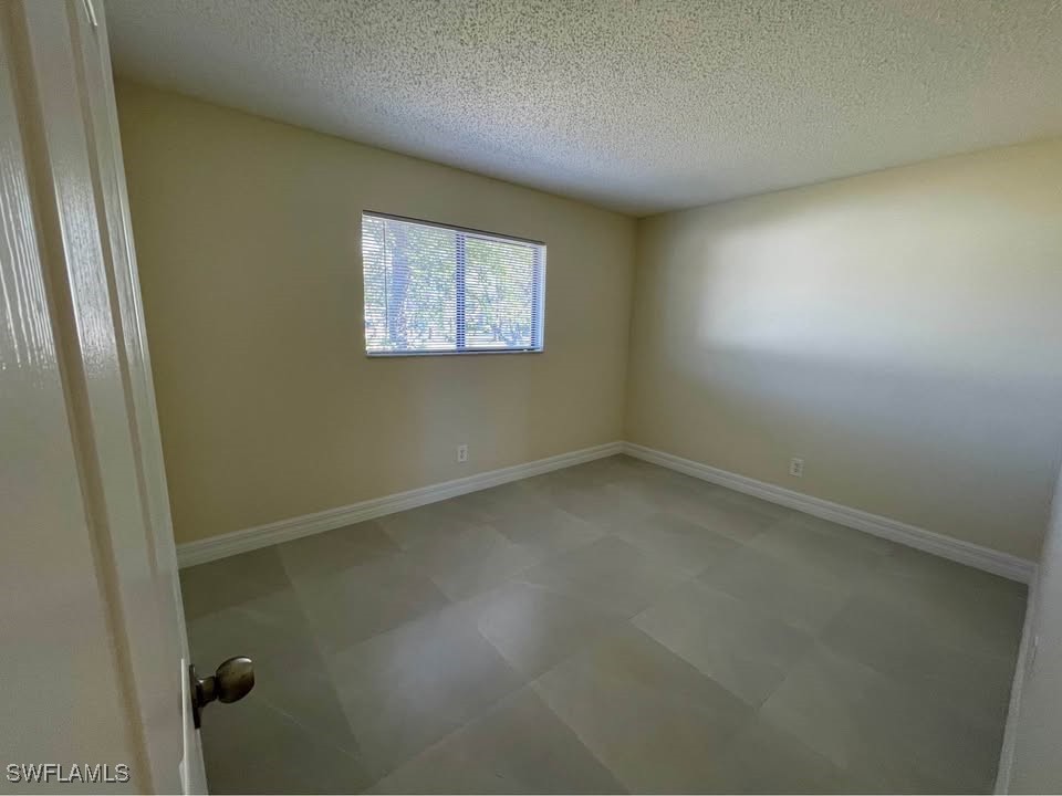 4052 Bayshore Drive #526 Naples FL 34112 225049980 image18