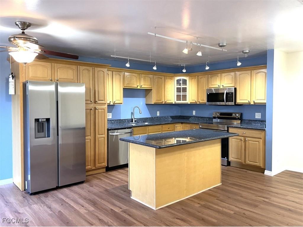 4053 Sandlewood Lane #1 Fort Myers FL 33907 2025006985 image4