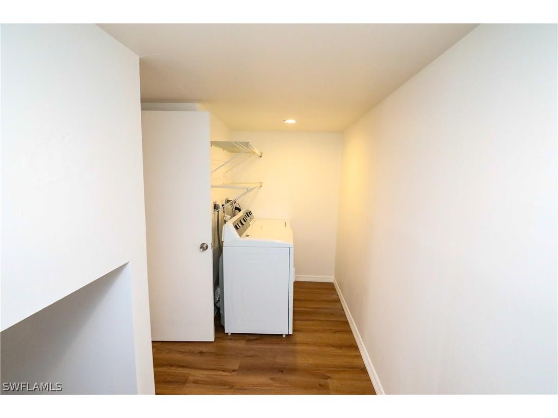 4053 Sandlewood Lane #1 Fort Myers FL 33907 226007053 image28