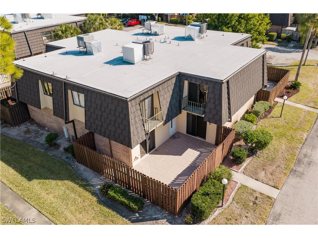 4053 Sandlewood Lane #1 Fort Myers FL 33907 226007053 image36