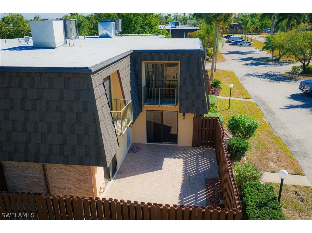 4053 Sandlewood Lane #1 Fort Myers FL 33907 226007053 image37