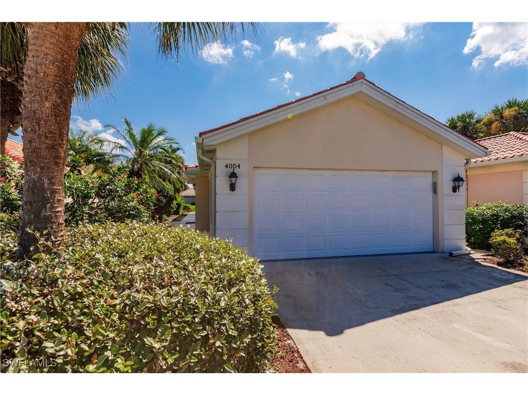 4054 Los Altos Court Naples FL 34109 224077551 image1