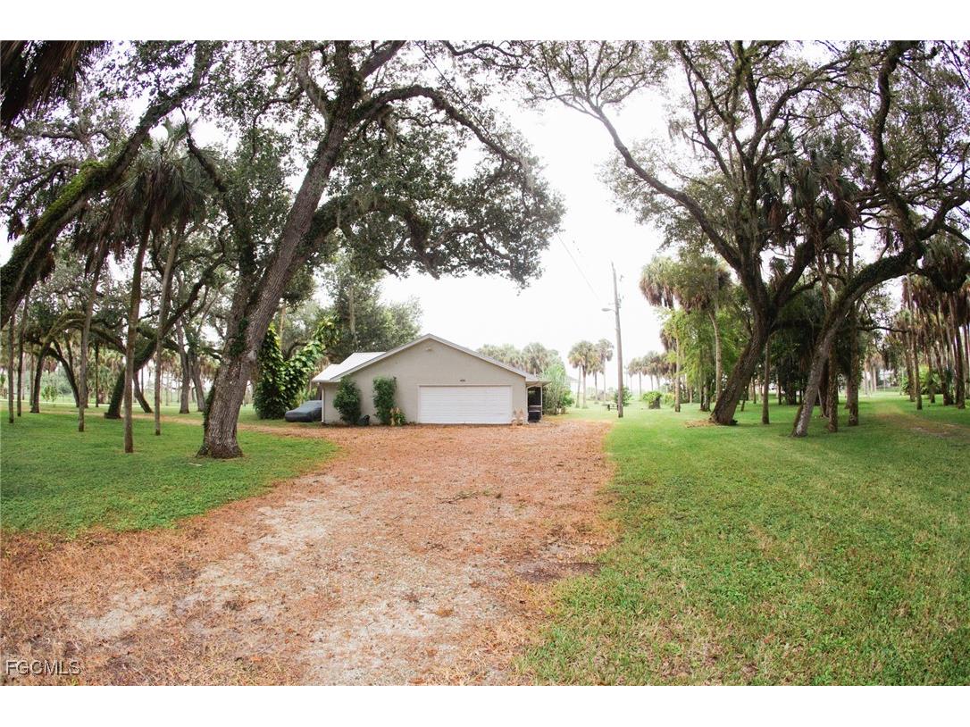 4055 County Rd 78 Fort Denaud FL 33935 2025014778 image5