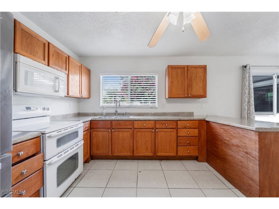 4056 S Edgewater Circle Labelle FL 33935 2025015776 image12