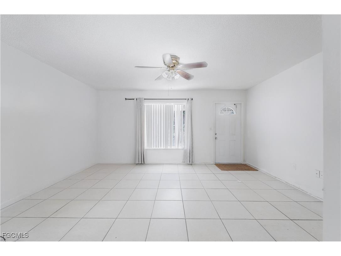 4056 S Edgewater Circle Labelle FL 33935 2025015776 image14