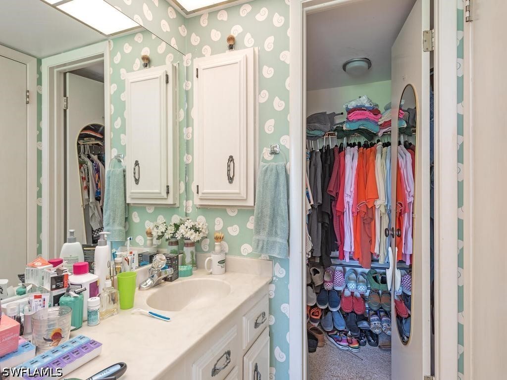 406 Bristle Cone Lane #4 Naples FL 34113 226015796 image8
