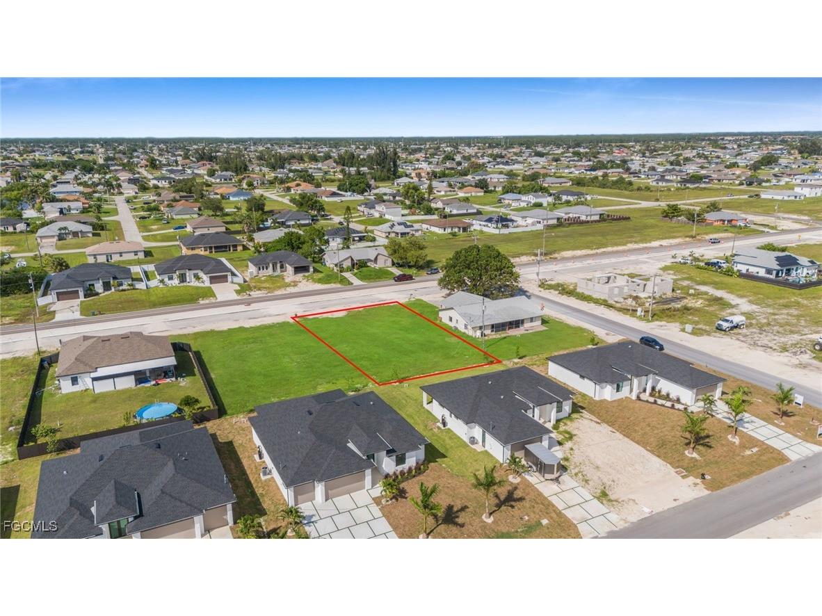 406 Diplomat Parkway E Cape Coral FL 33909 2026004122 image2