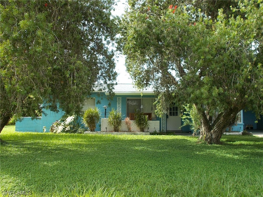 406 E Jersey Road Lehigh Acres FL 33936 223062193 image1