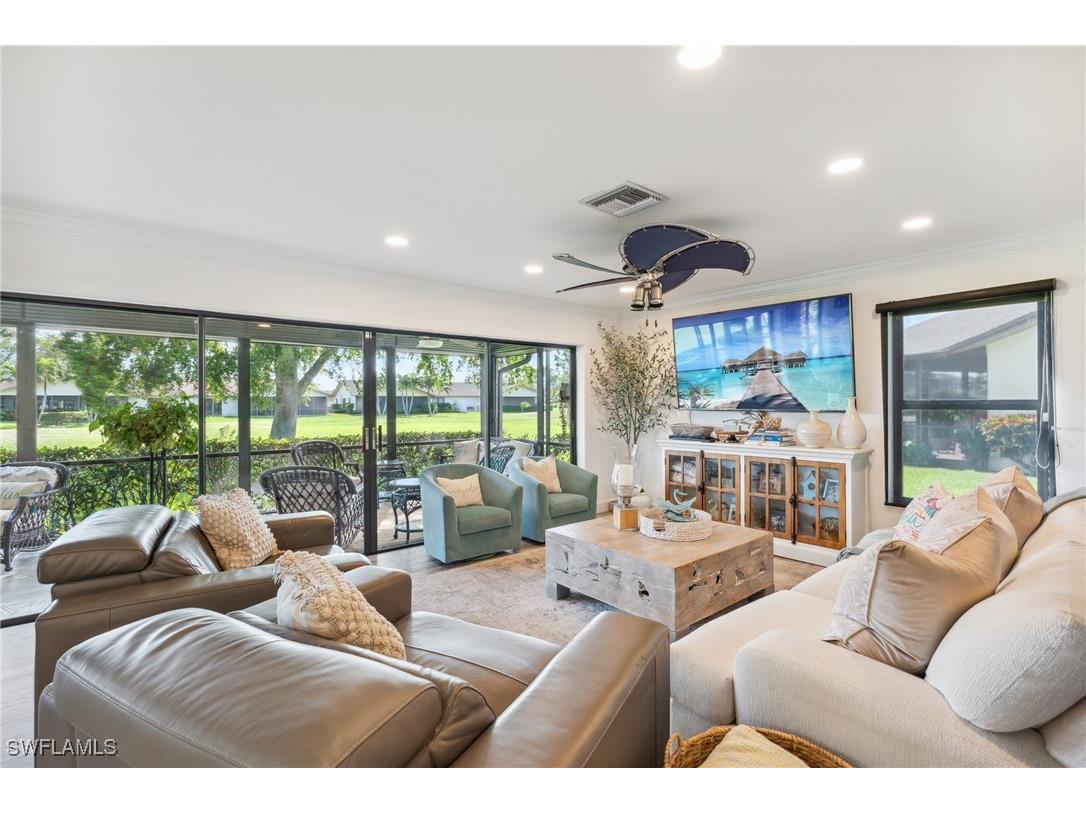 406 Glades Boulevard #N-6 Naples FL 34112 226005201 image3