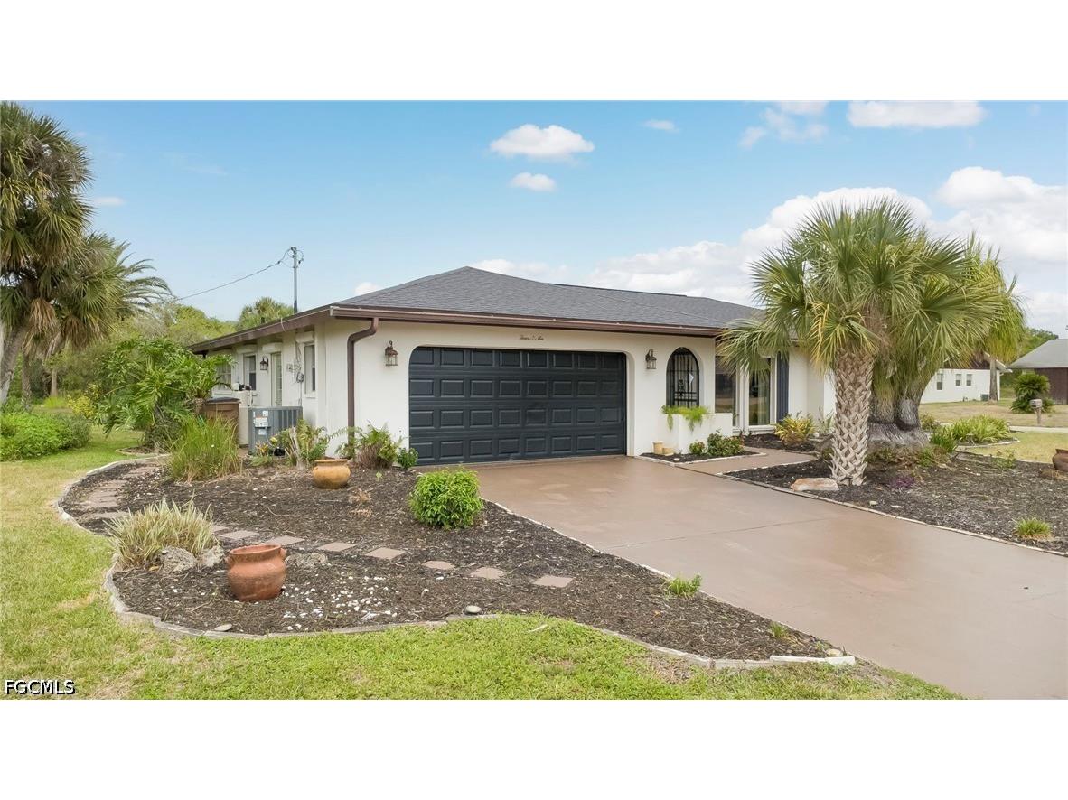 406 Glendale Avenue Lehigh Acres FL 33936 2026023847 image1