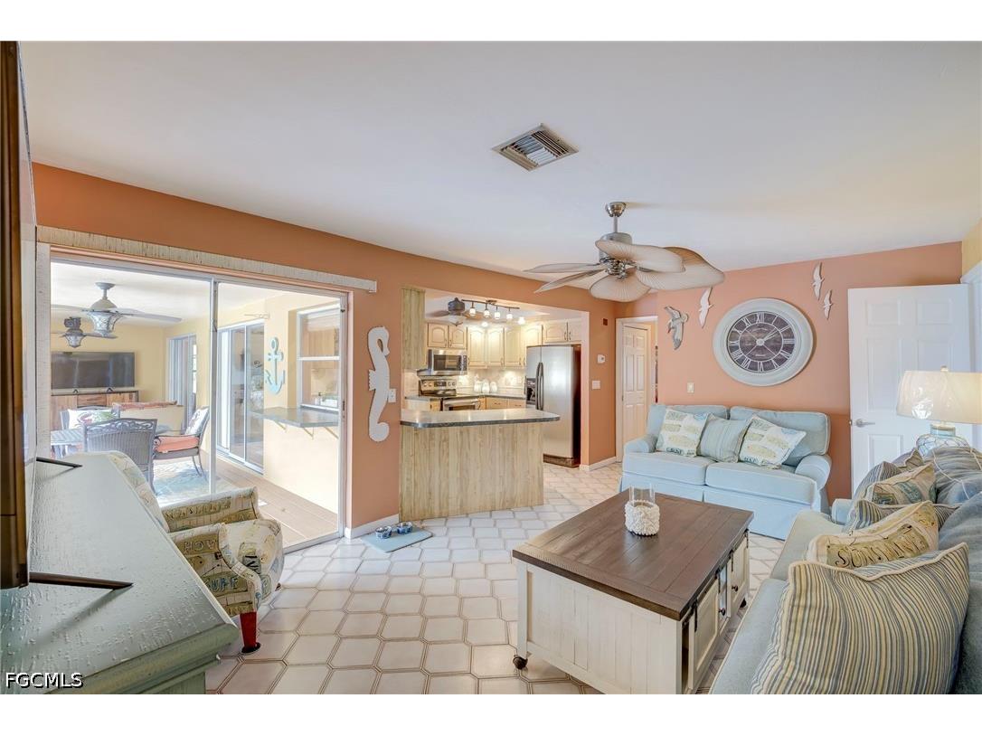 406 Glendale Avenue Lehigh Acres FL 33936 2026023847 image10