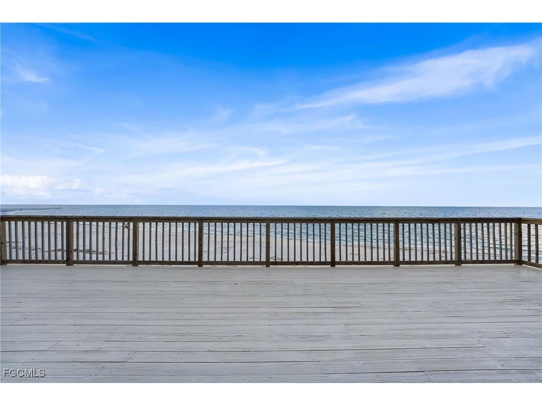 406 Gulf Bend Drive Captiva FL 33924 2025000843 image13