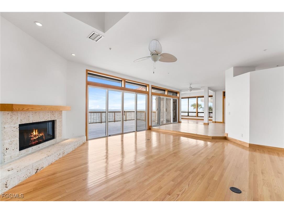 406 Gulf Bend Drive Captiva FL 33924 2025000843 image23