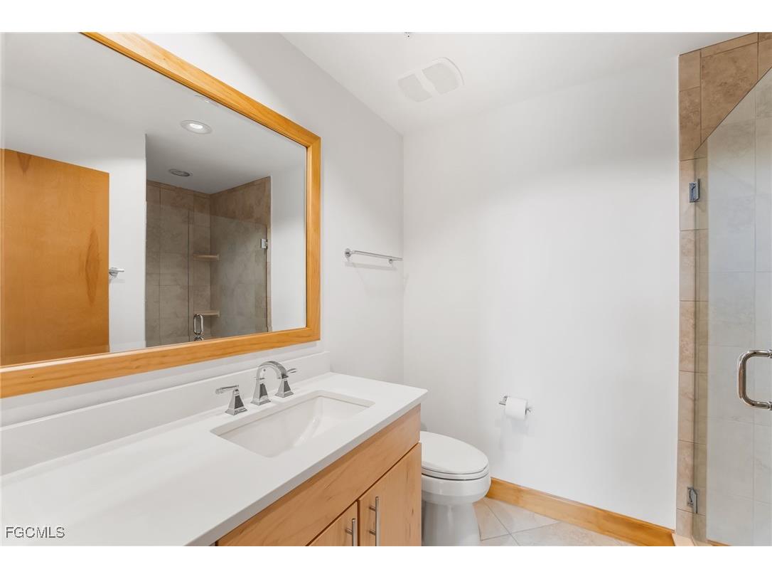 406 Gulf Bend Drive Captiva FL 33924 2025000843 image28