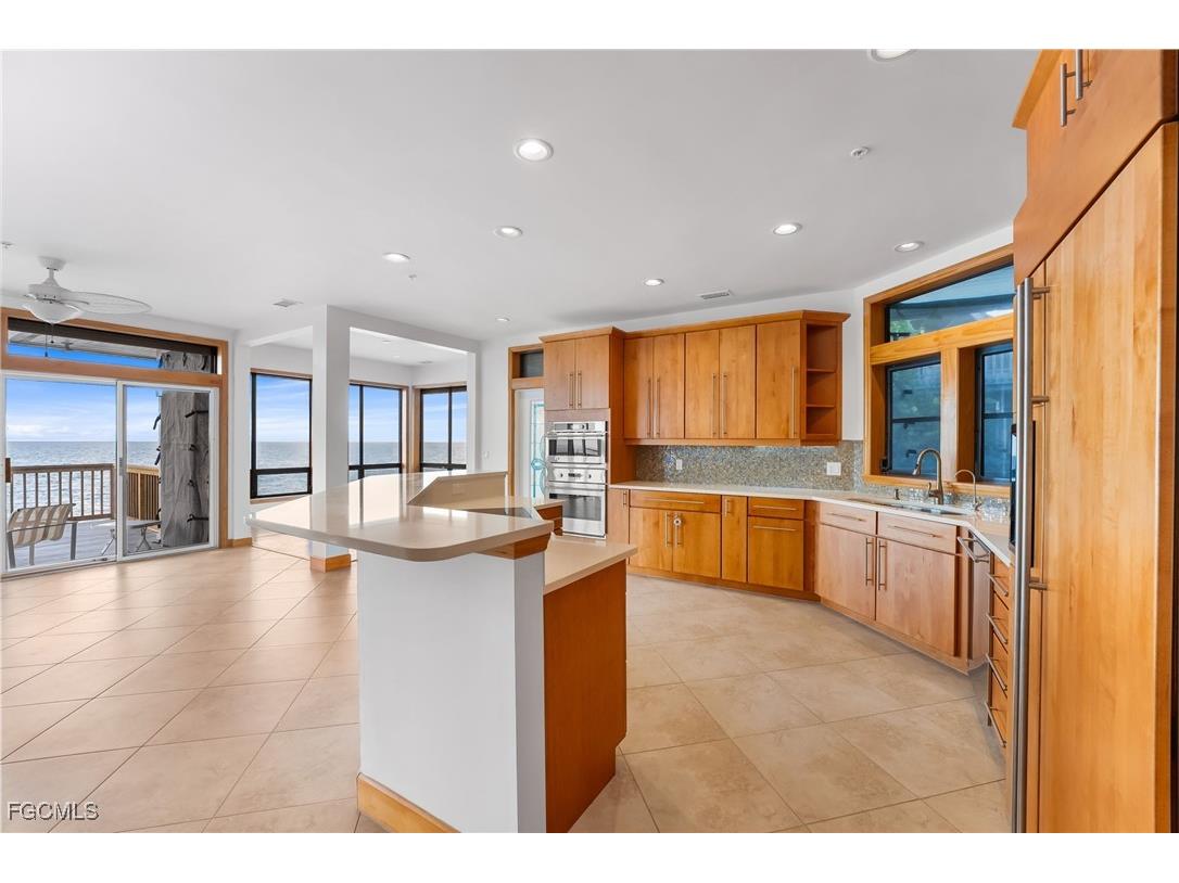 406 Gulf Bend Drive Captiva FL 33924 2025000843 image37