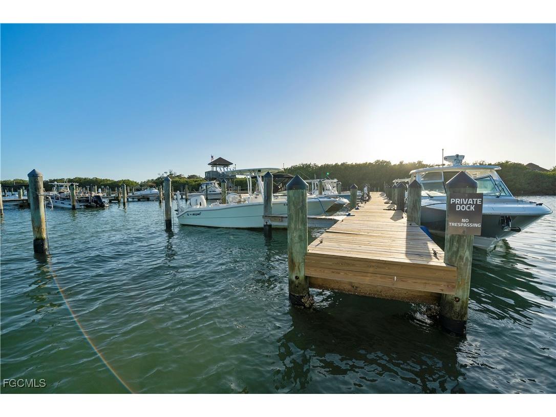 406 Gulf Bend Drive Captiva FL 33924 2025000843 image48