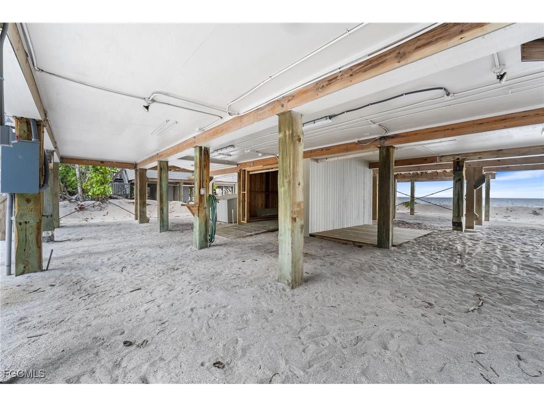 406 Gulf Bend Drive Captiva FL 33924 2025000843 image7