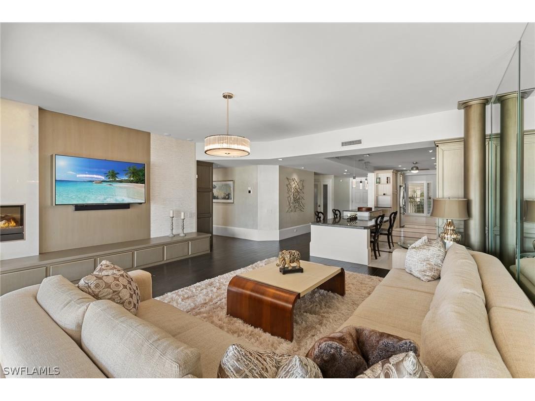 406 La Peninsula Boulevard #406 Naples FL 34113 226012552 image21