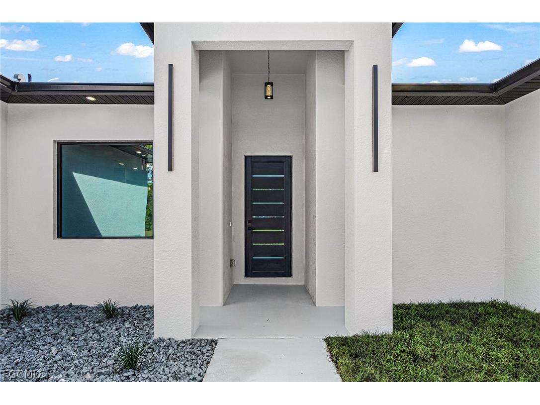 406 Lincoln Avenue Lehigh Acres FL 33972 2026012368 image4