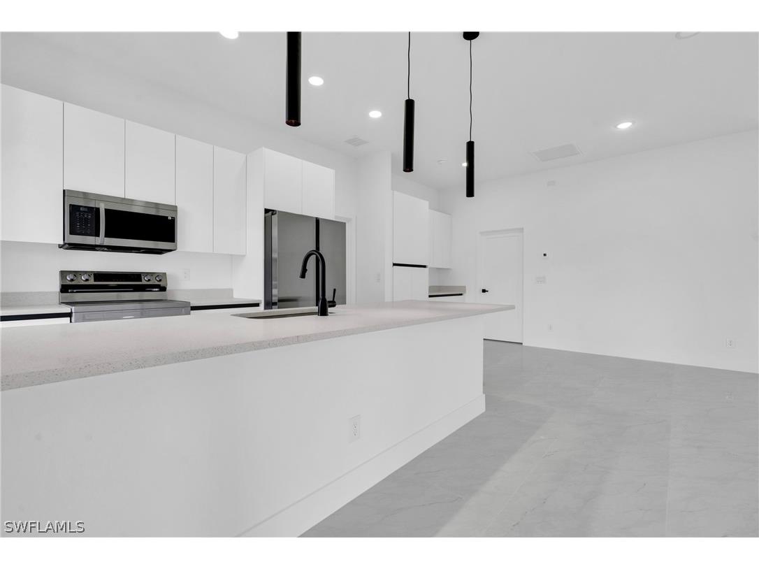 406 W 11th Street Lehigh Acres FL 33972 226006712 image7