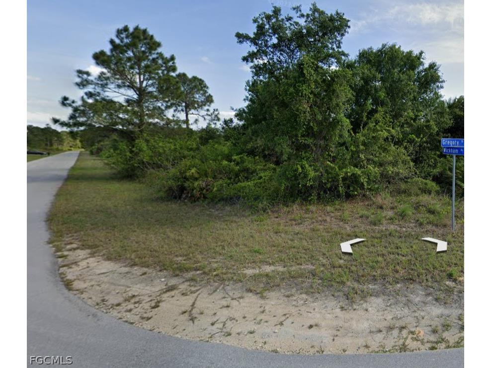 406 Wickham Avenue S Lehigh Acres FL 33974 2026013648 image2