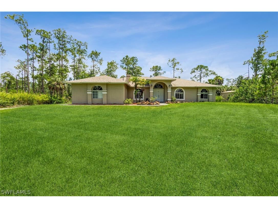 4060 4th Avenue NE Naples FL 34120 222050544 image1