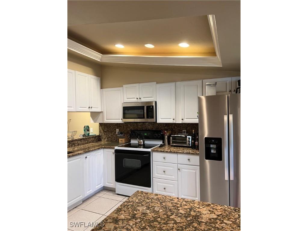 4060 Ice Castle Way #10 Naples FL 34112 225076163 image3