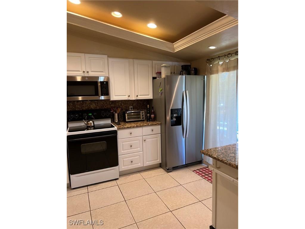 4060 Ice Castle Way #10 Naples FL 34112 225076163 image4