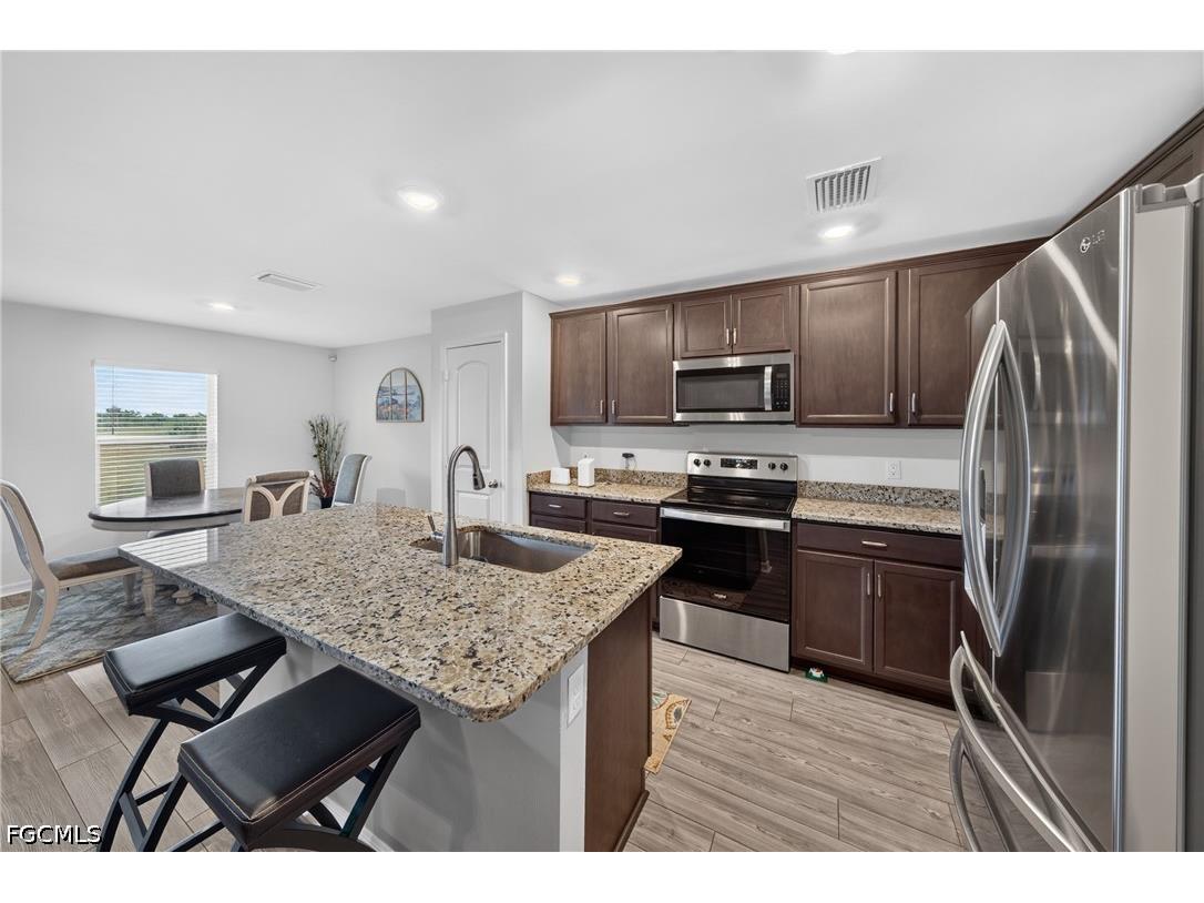 4060 NW 36th Avenue Cape Coral FL 33993 2026027640 image6