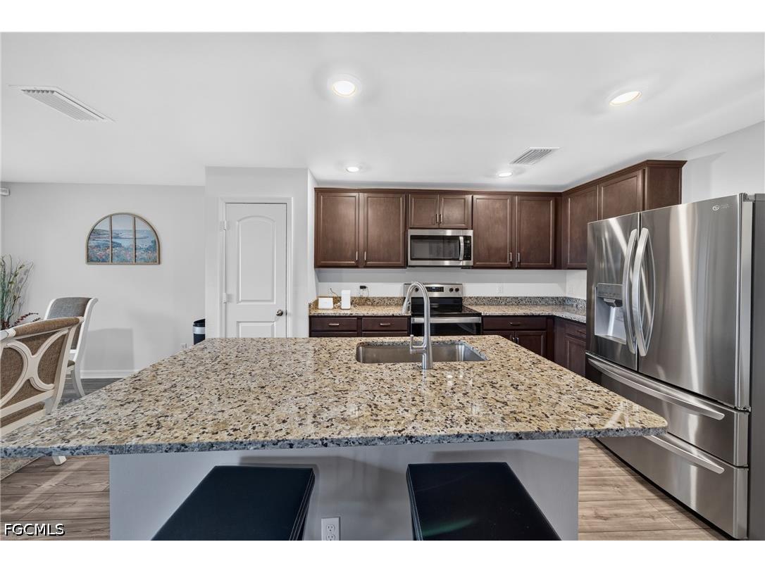 4060 NW 36th Avenue Cape Coral FL 33993 2026027640 image7