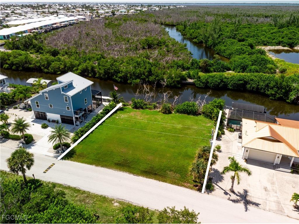 4061 Galt Island Avenue Saint James City FL 33956 2025008081 image2