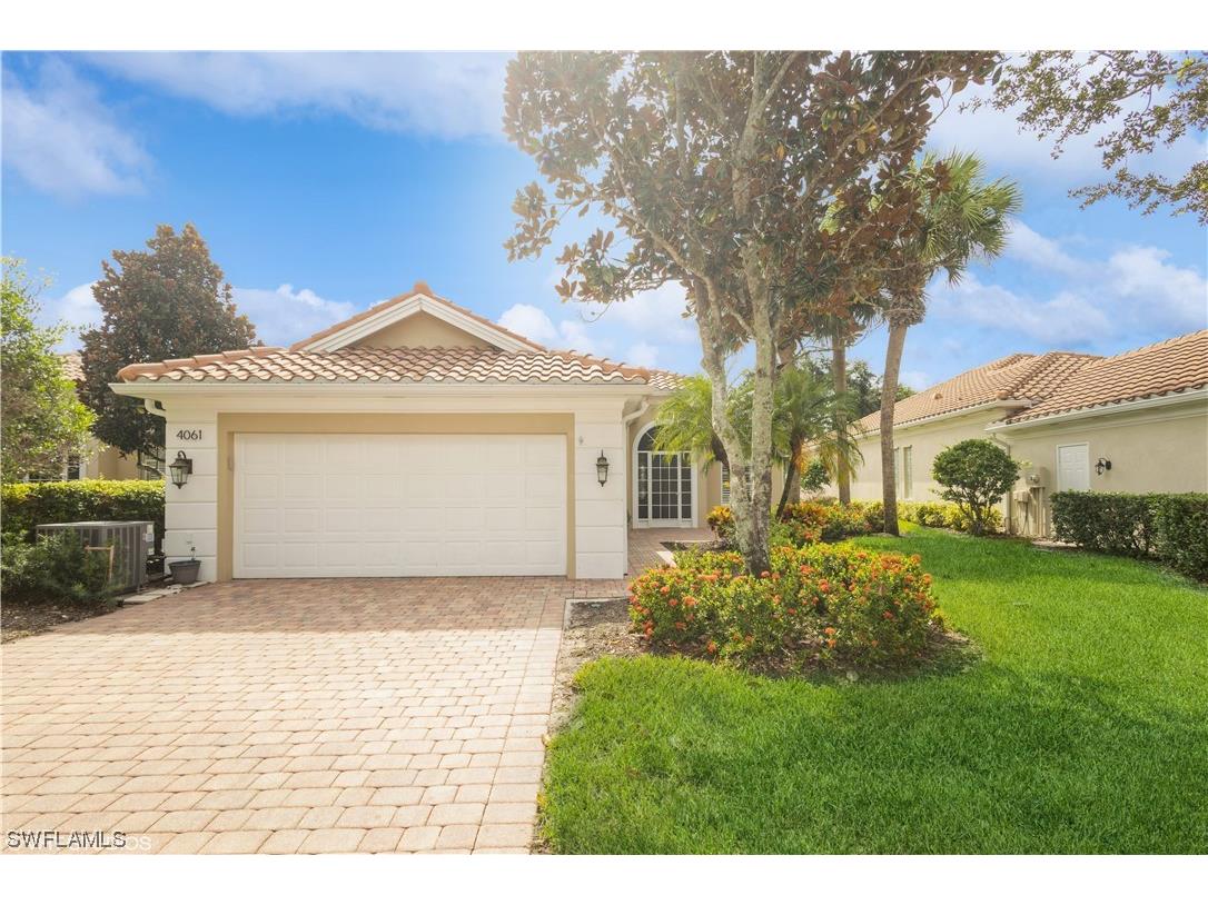 4061 Trinidad Way Naples FL 34119 223075853 image1