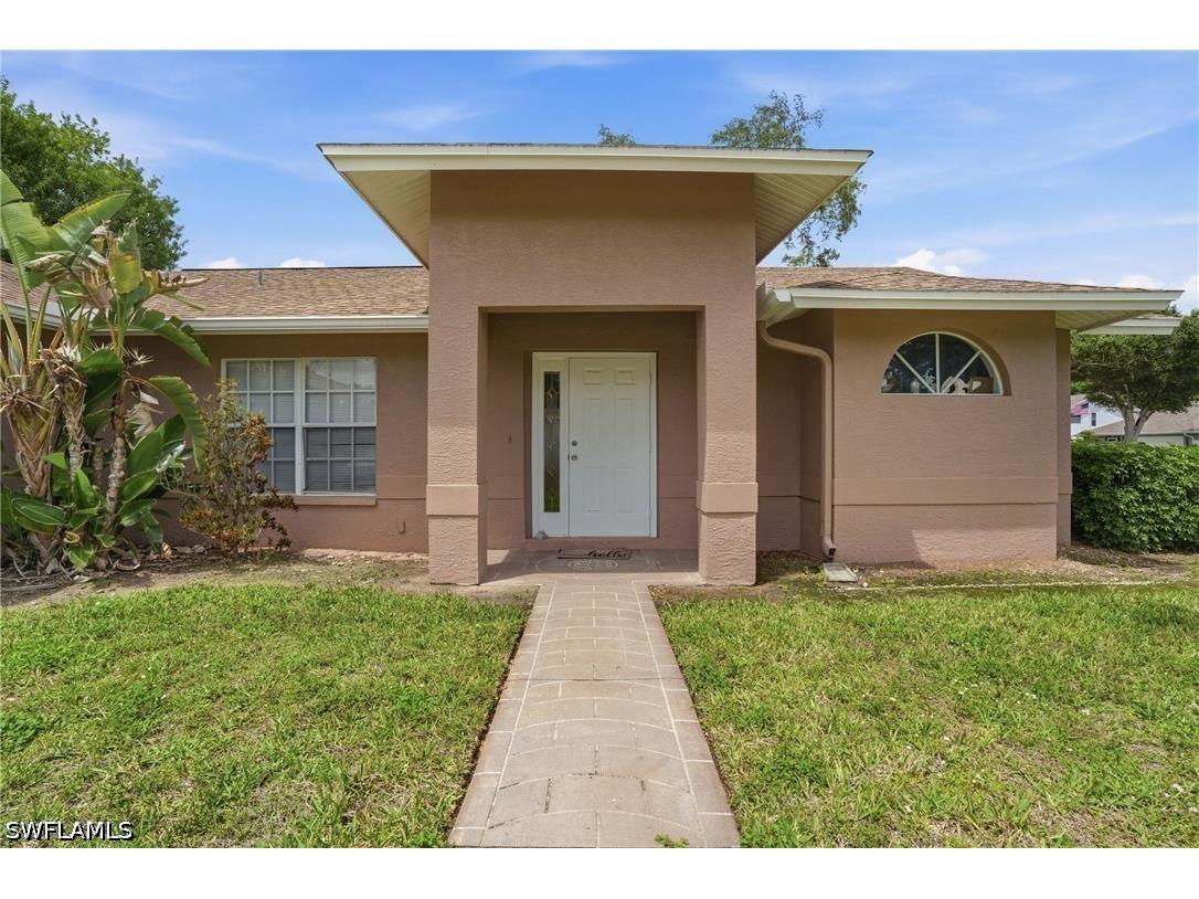 4061 Vine Lane Naples FL 34112 226014973 image8