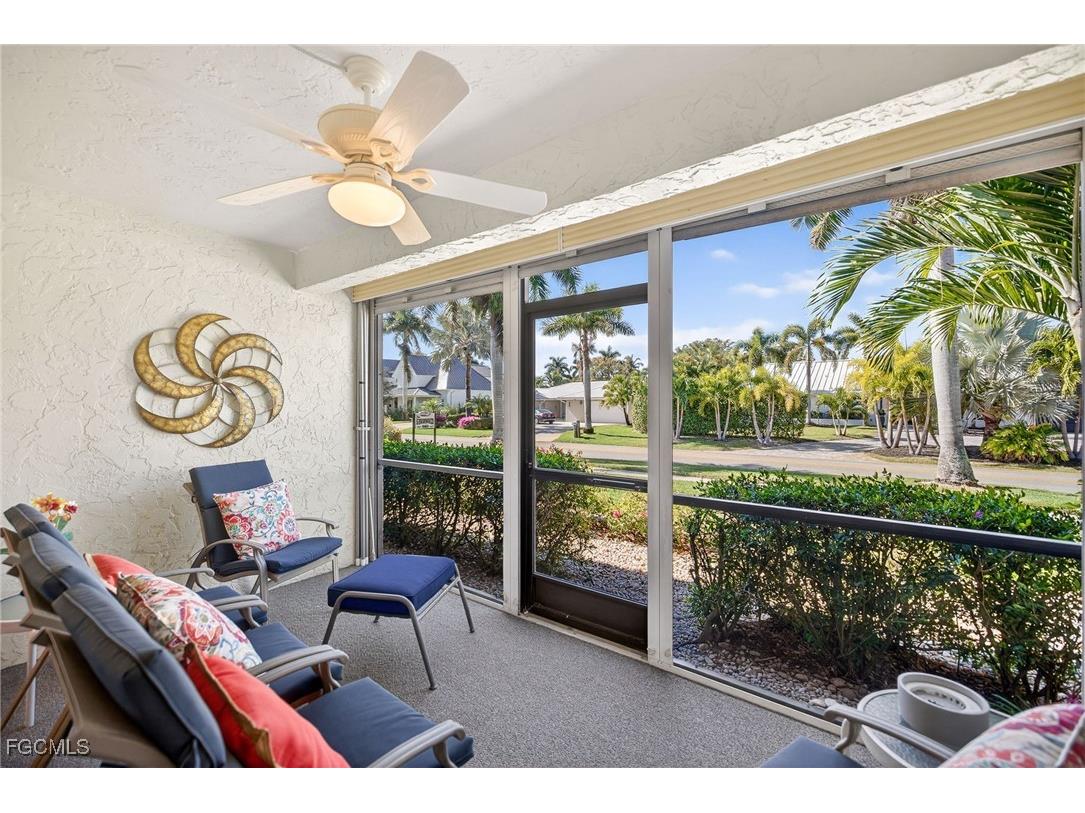 4062 Belair Lane #2 Naples FL 34103 2026004391 image1