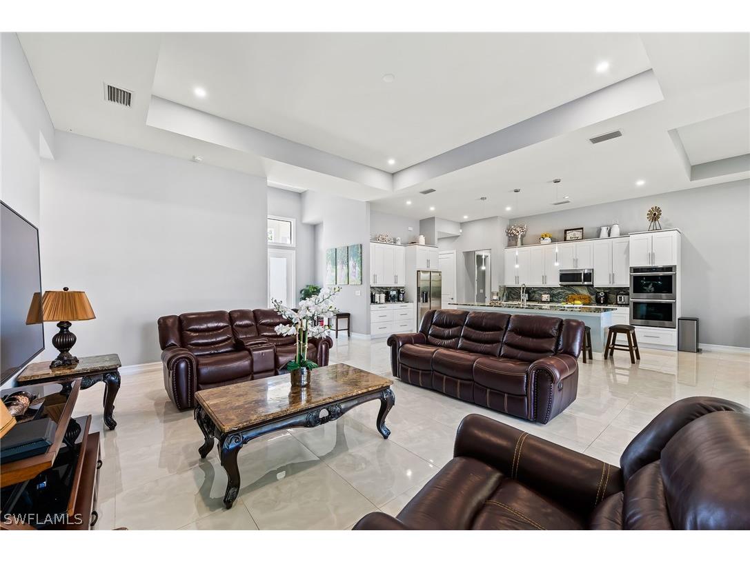 4063 8th Avenue NE Naples FL 34120 224051920 image16