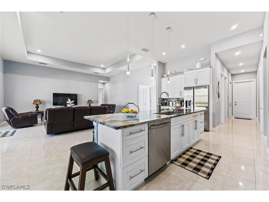 4063 8th Avenue NE Naples FL 34120 224051920 image23